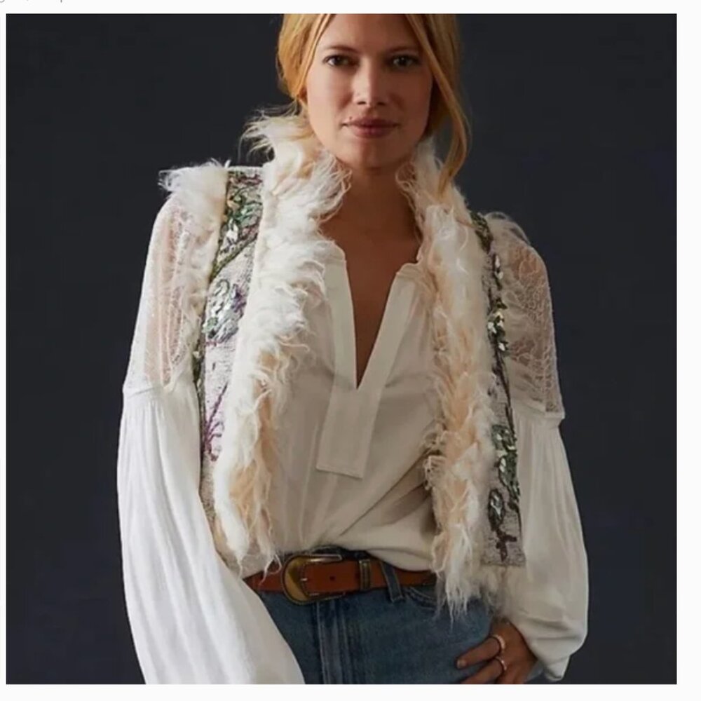 NWT Anthropologie Floral Embroidered Beaded Cream Faux Fur Vest 🔥🔥🔥